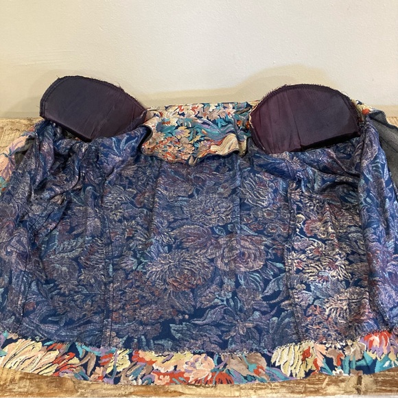 Vintage Late 80s/Early 90s Floral Cropped Women’s Short Sleeved Jacket Medium - Picture 9 of 13